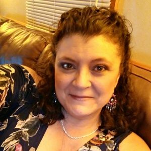 Meet your Posher, Ria